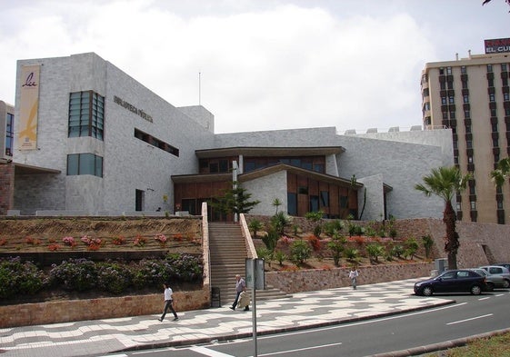 Biblioteca pública del Estado de Las Palmas de Gran Canaria.