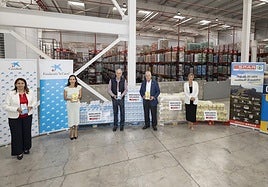 SPAR Gran Canaria entrega 1.800 kilos de leche y gofio a la iniciativa solidaria 'Ningún hogar sin alimentos'