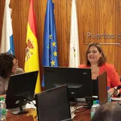 La presidenta de la Autoridad Portuaria, Beatriz Calzada, durante un Consejo de Administración.