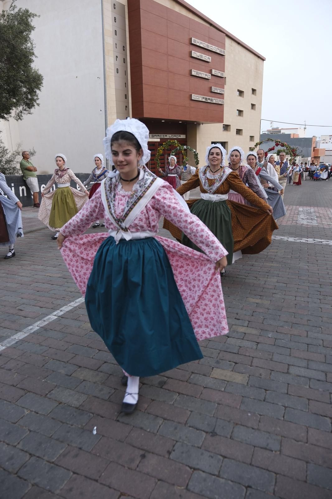 El recorrido del festival de folclore, en imágenes