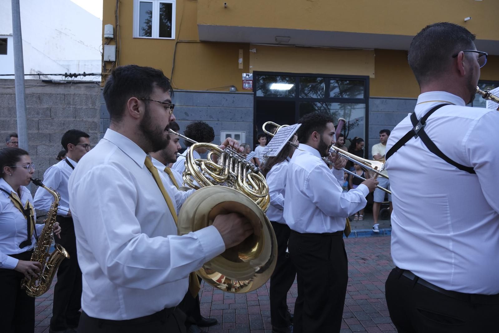 El recorrido del festival de folclore, en imágenes