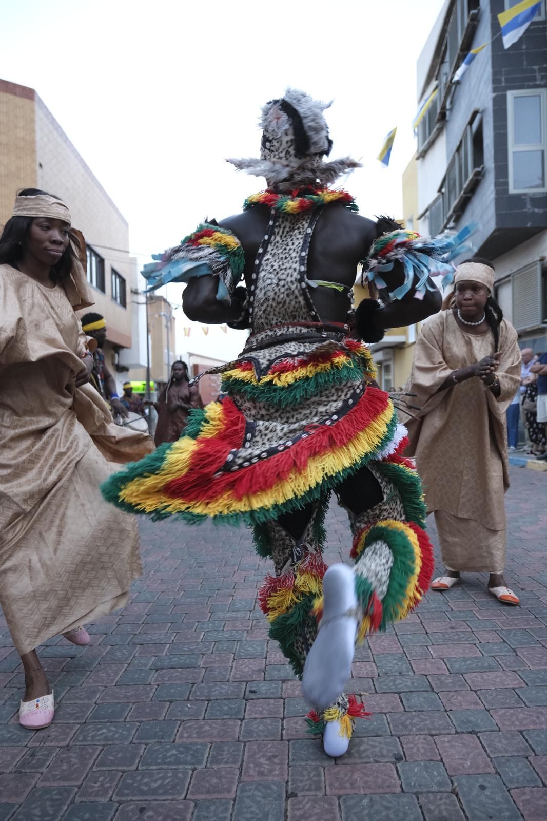 El recorrido del festival de folclore, en imágenes