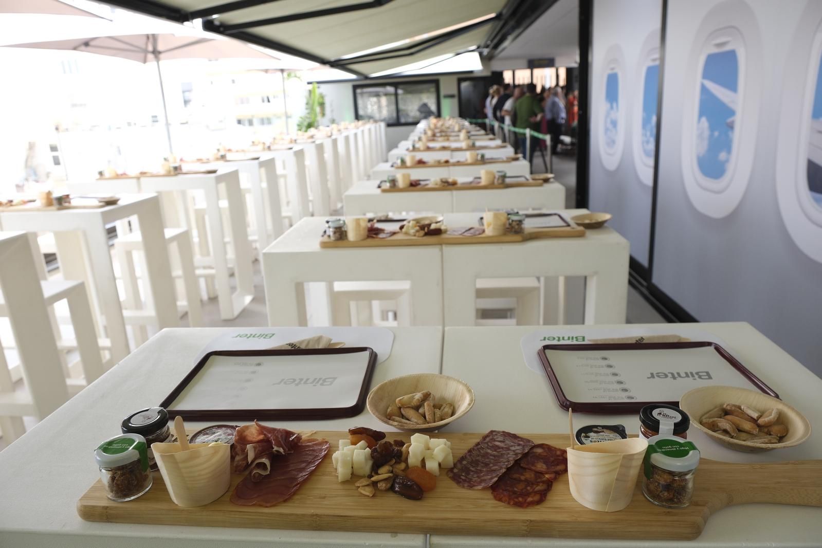 La presentación de los nuevos menús de Binter, en imágenes