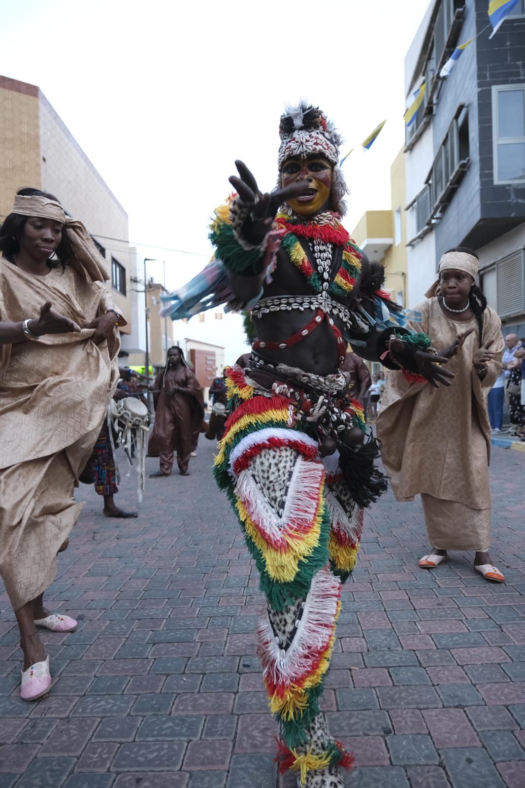 El recorrido del festival de folclore, en imágenes