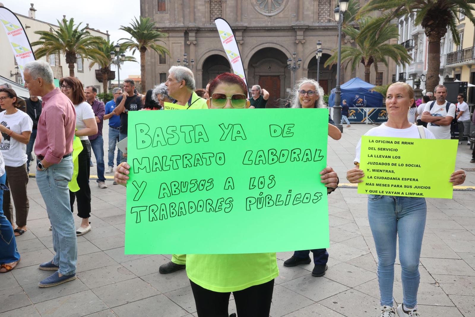 La manifestación de los trabajadores municipales, en imágenes