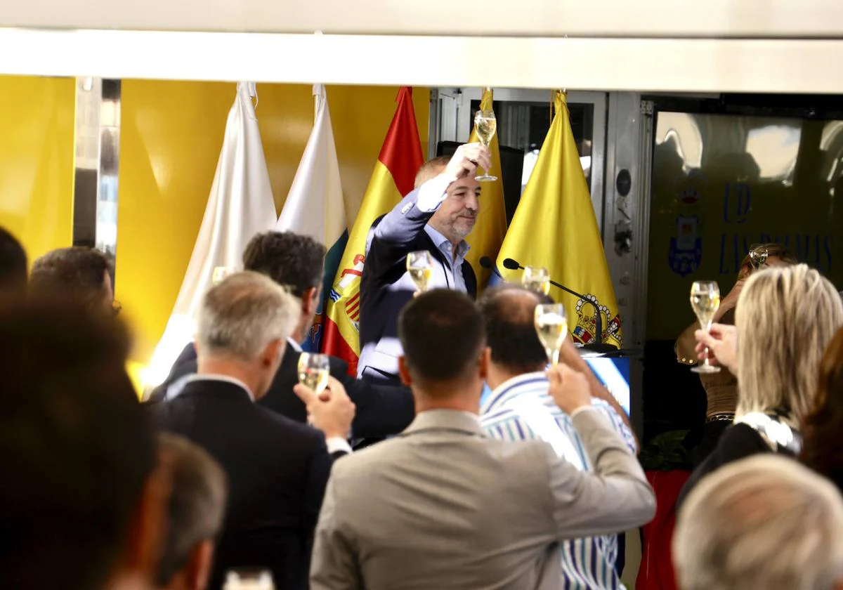 Brindis del presidente Miguel Ángel Ramírez en un acto oficial del club.