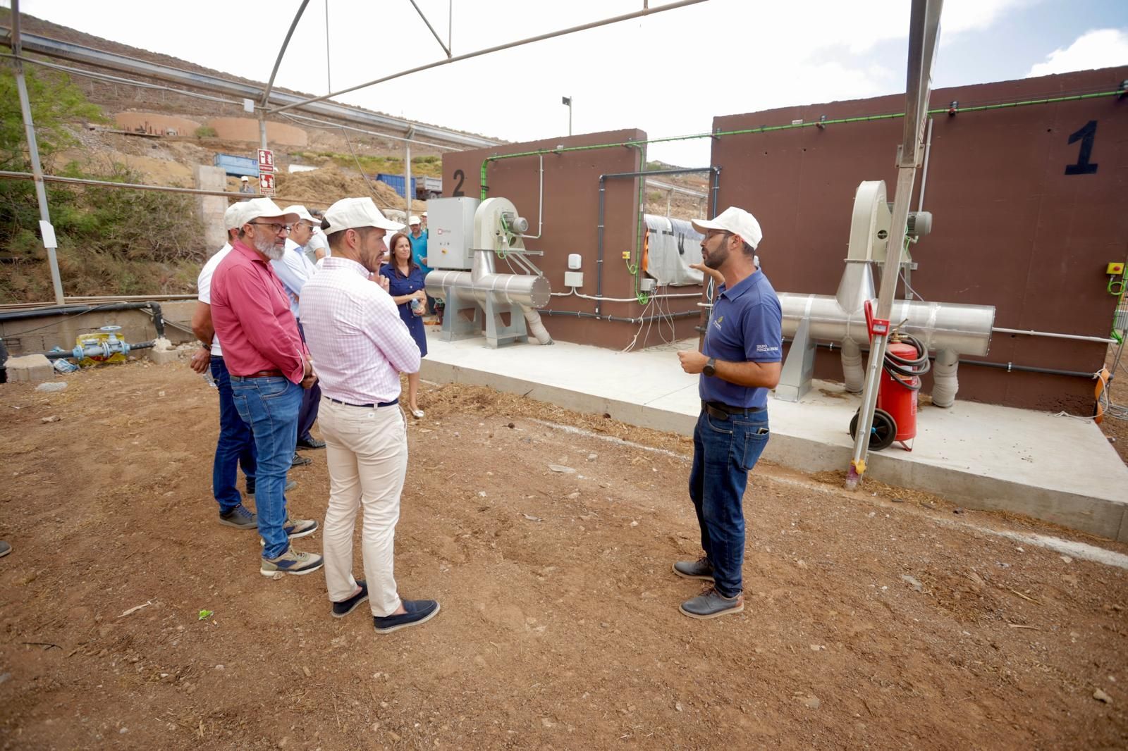 El nuevo sistema de compostaje de Ayagaures, en imágenes