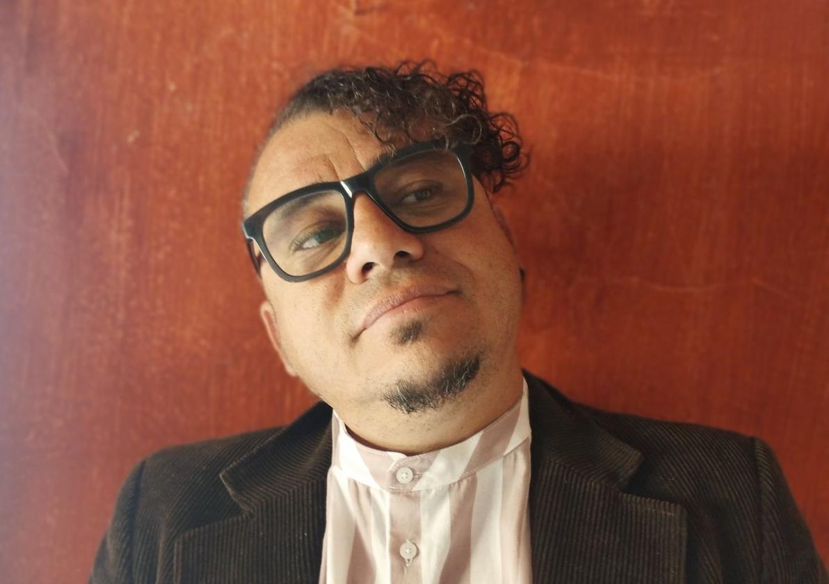 Las playas del Pacífico inspiran el nuevo poemario de Samir Delgado