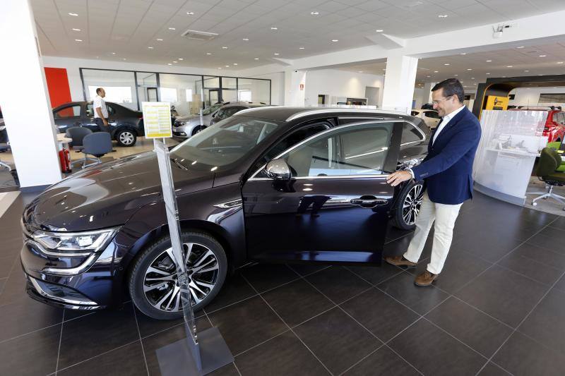 Concesionario de coches en Arrecife.