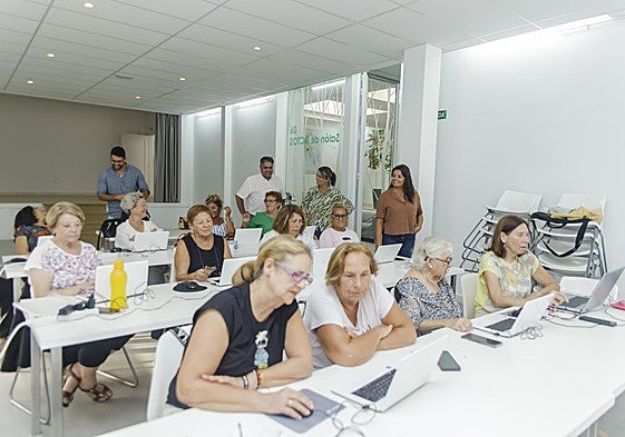 Actividad para mayores meses atrás en Costa Teguise.