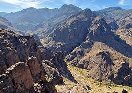 Vista de varias montañas de La Aldea desde la Reserva Natural Integral de Inagua.
