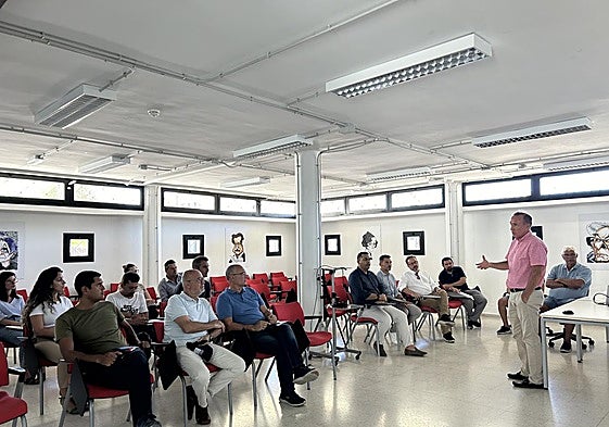Reunión de la Comunidad Energética de Playa del Inglés.