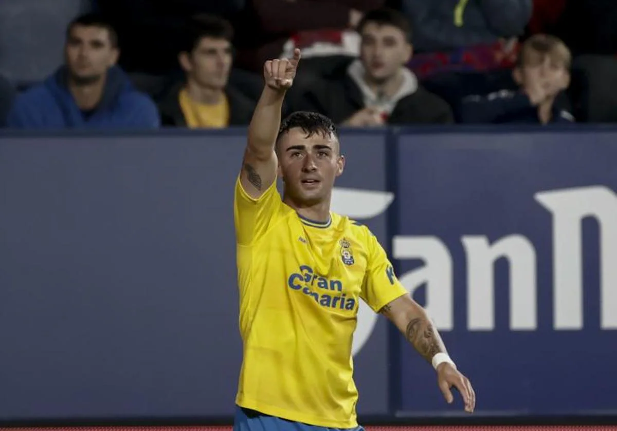 Moleiro celebra su gol de la temporada pasada en El Sadar frente a Osasuna.