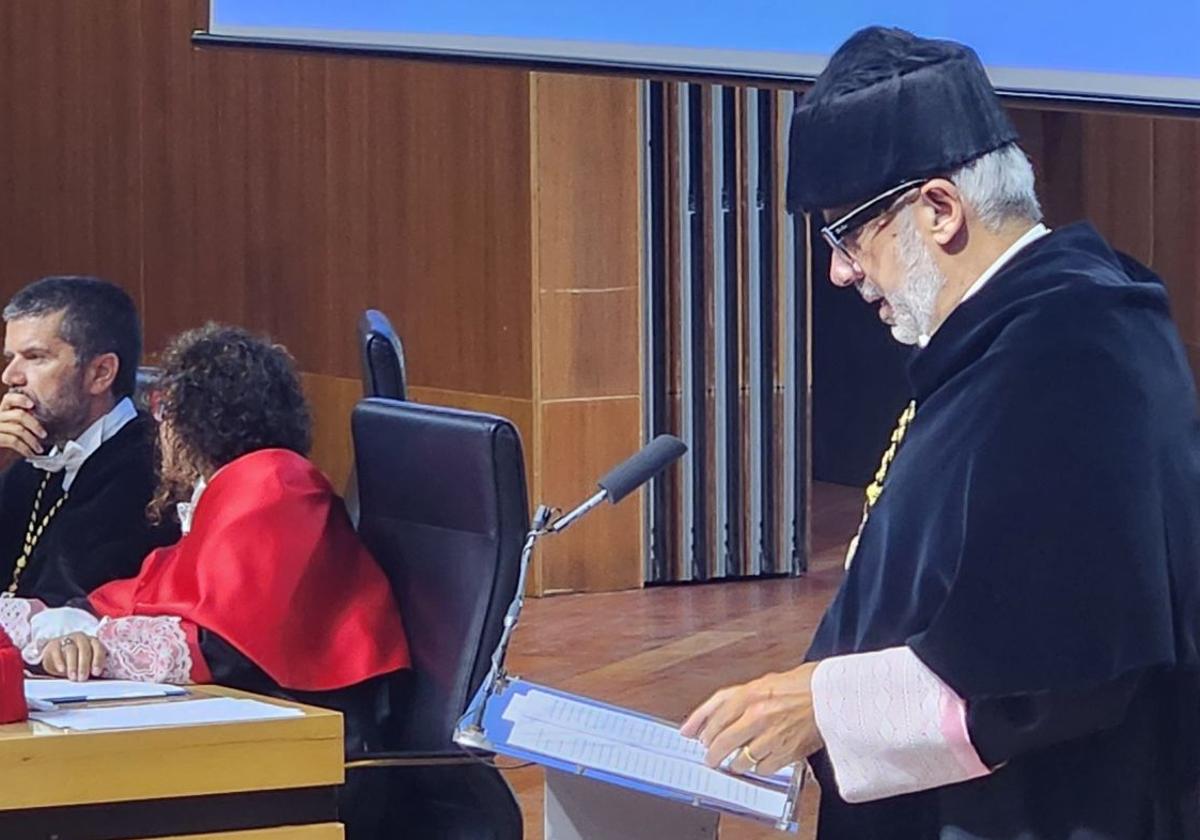 El rector de la UPGC, Lluis Serra, durante el discurso de apertura de curso el pasado 18 de septiembre.