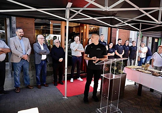 La inauguración del restaurante La Colonial, en imágenes