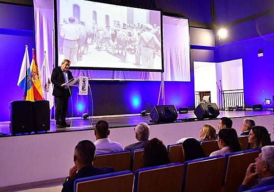 Un momento de la lección magistral de Antonio Macías.