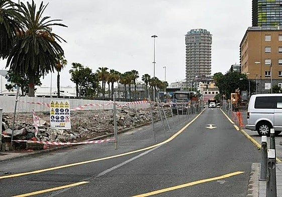 Trabajos en la calle Eduardo Benot.
