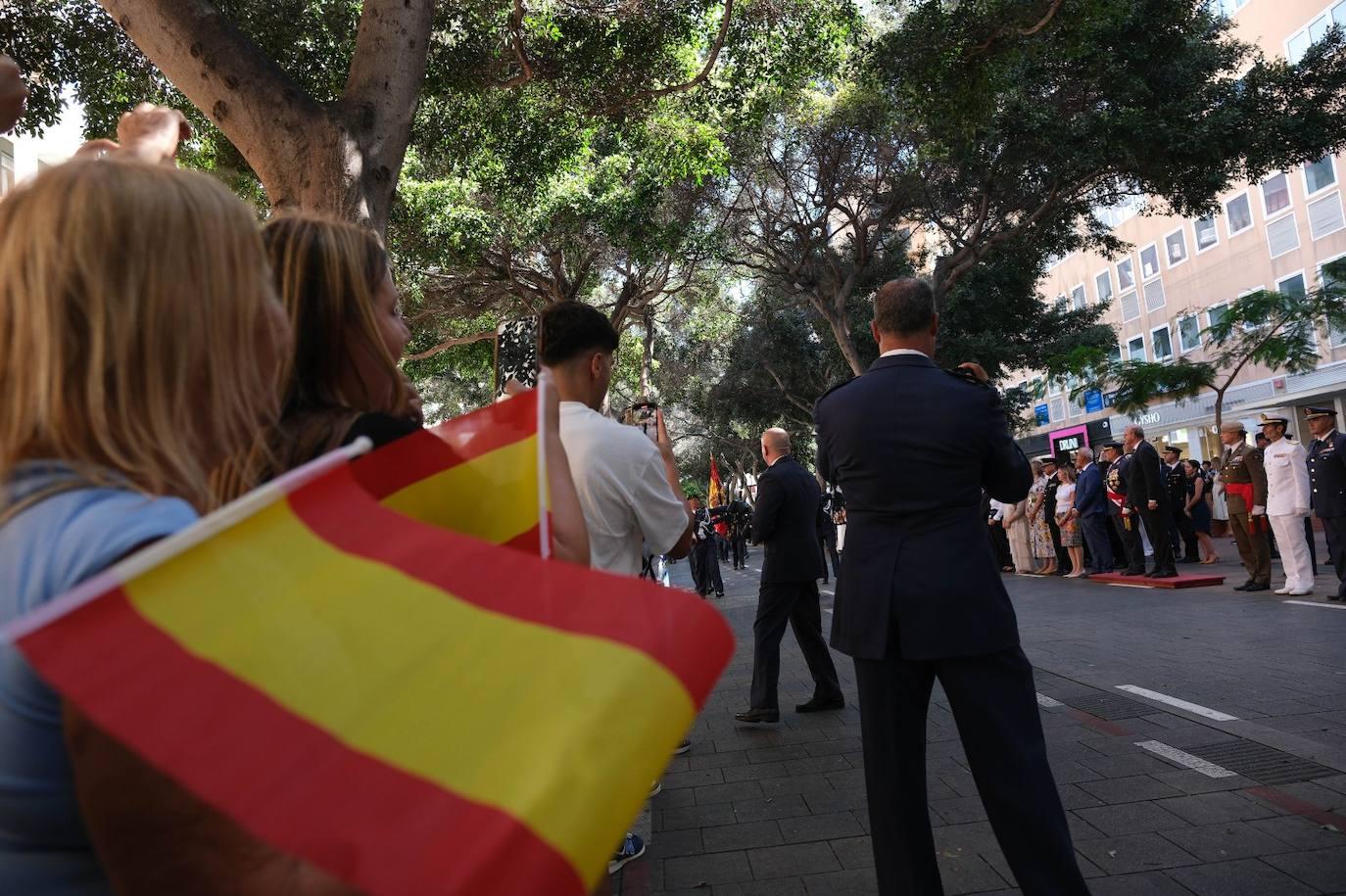 Orgullo, patria y nación en el izado de la bandera de Las Palmas de Gran Canaria
