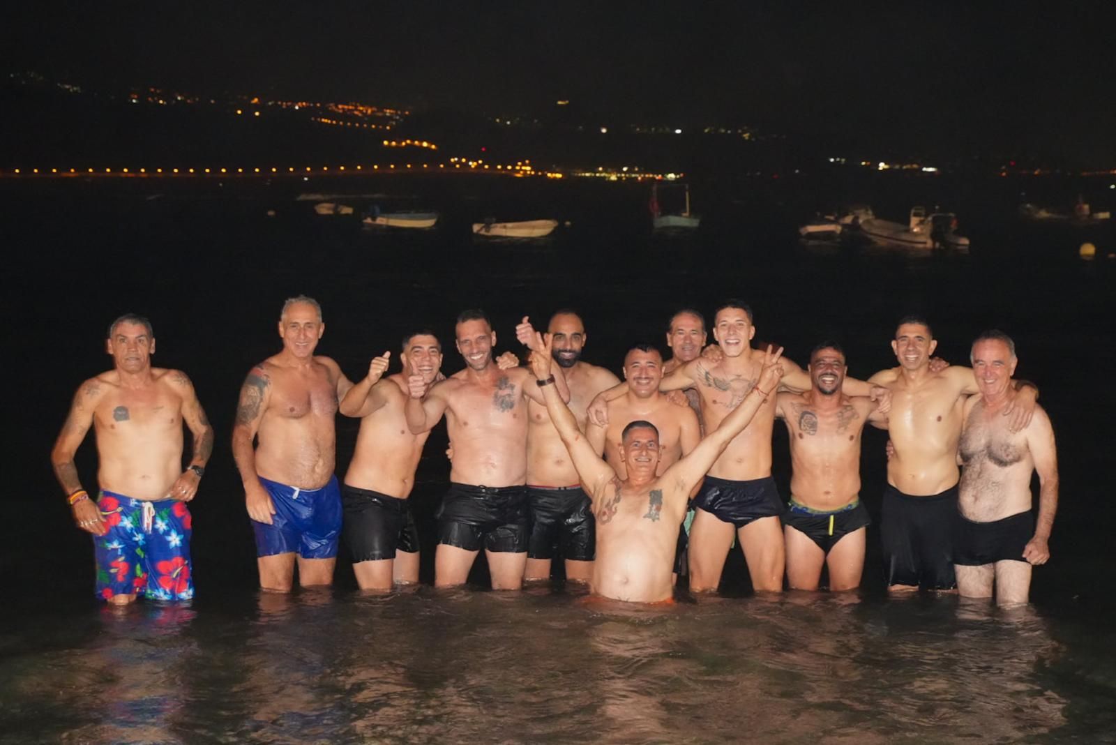 El chapuzón de La Naval, en imágenes