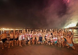 El chapuzón de La Naval, en imágenes