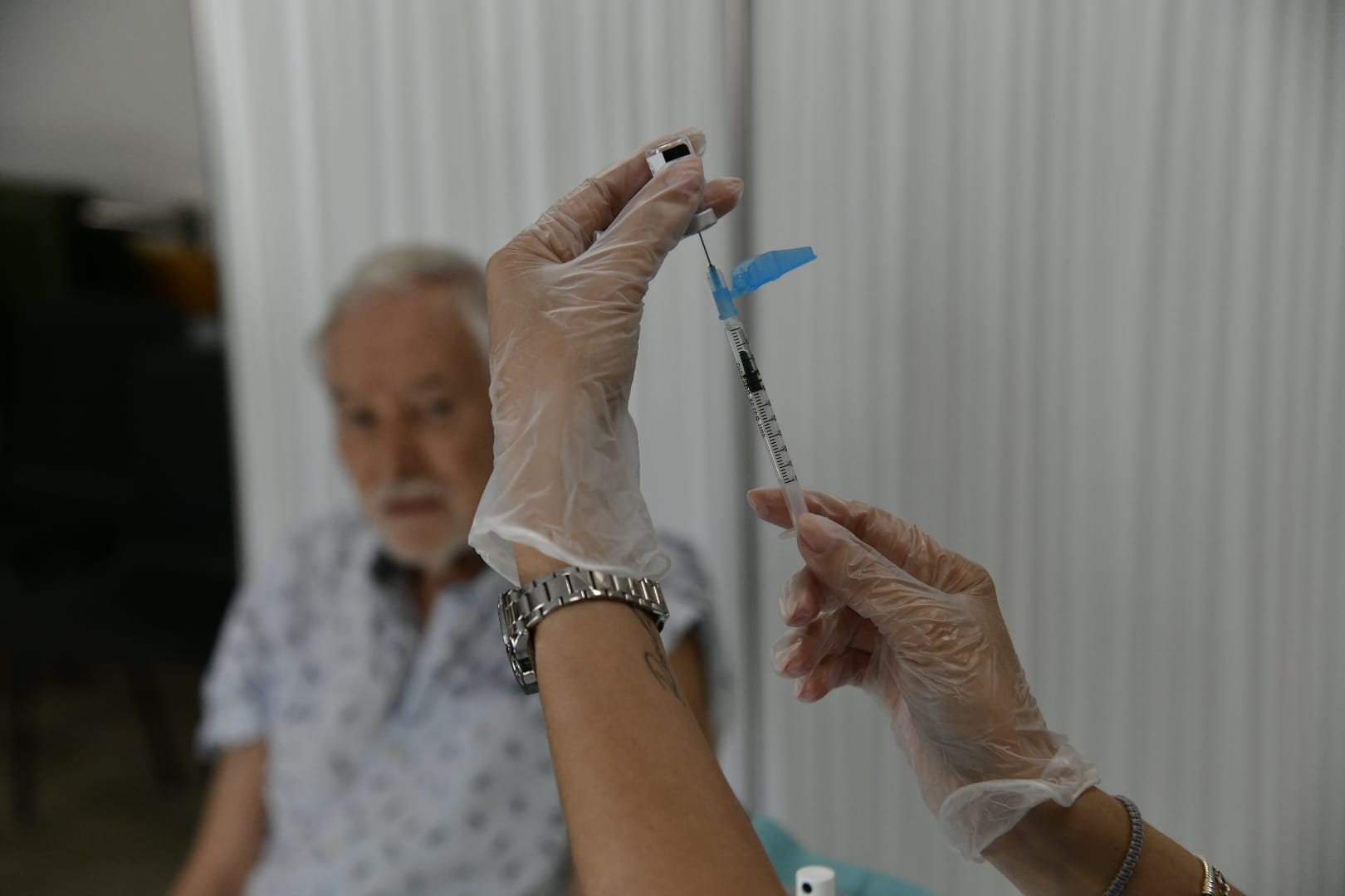 La campaña de vacunación de Gran Canaria, en imágenes