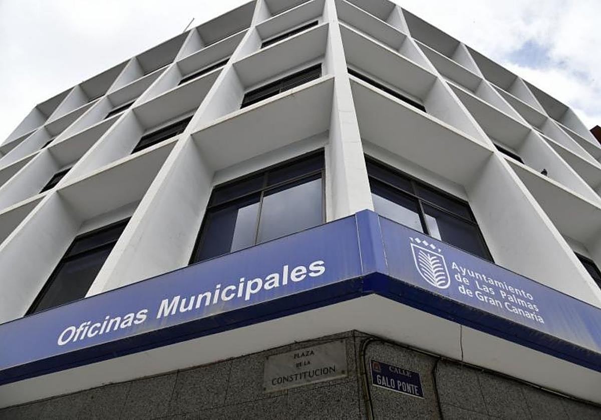 Detalle de la fachada de Geursa en la capital grancanaria.