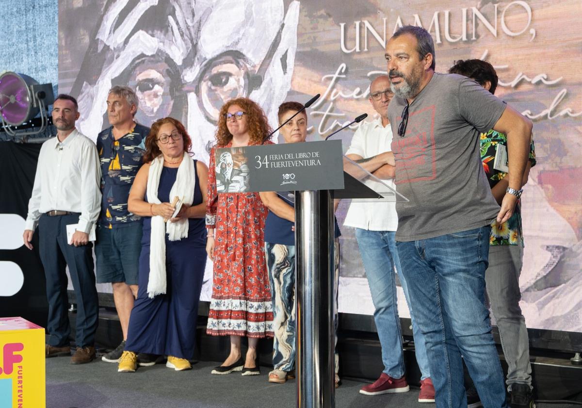 Imagen principal - La Feria del Libro de Fuerteventura cierra con 9.000 visitantes y 1.700 ejemplares vendidos