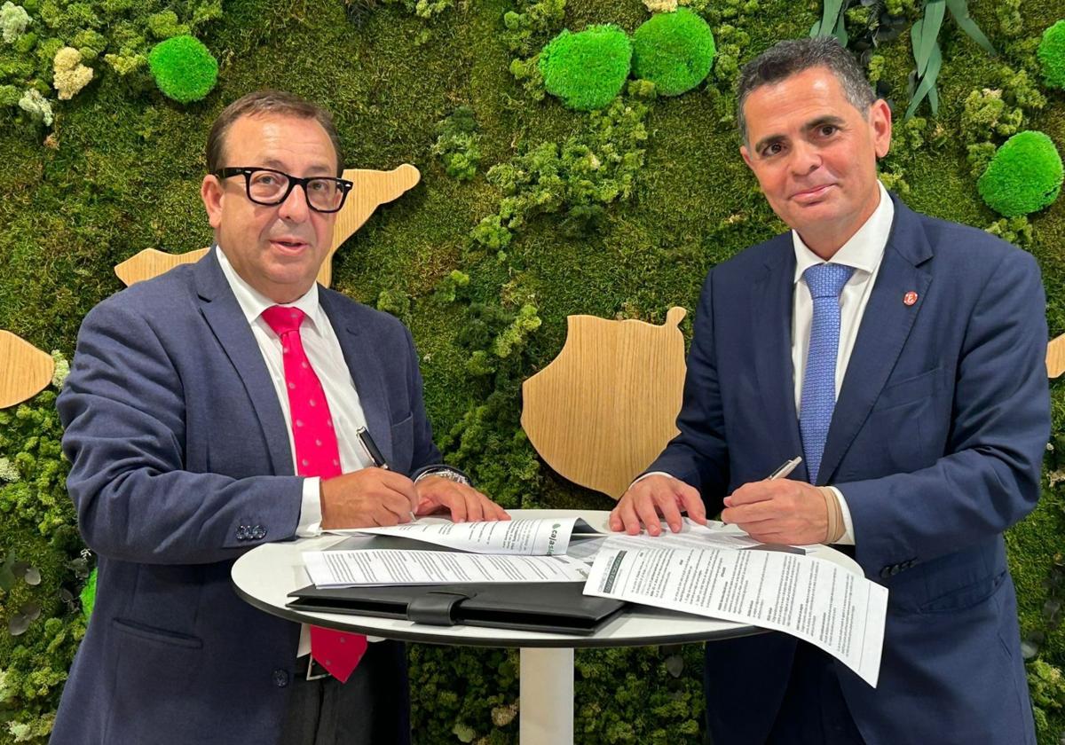 Cajasiete firma un acuerdo estratégico con el Colegio de Economistas de Las Palmas