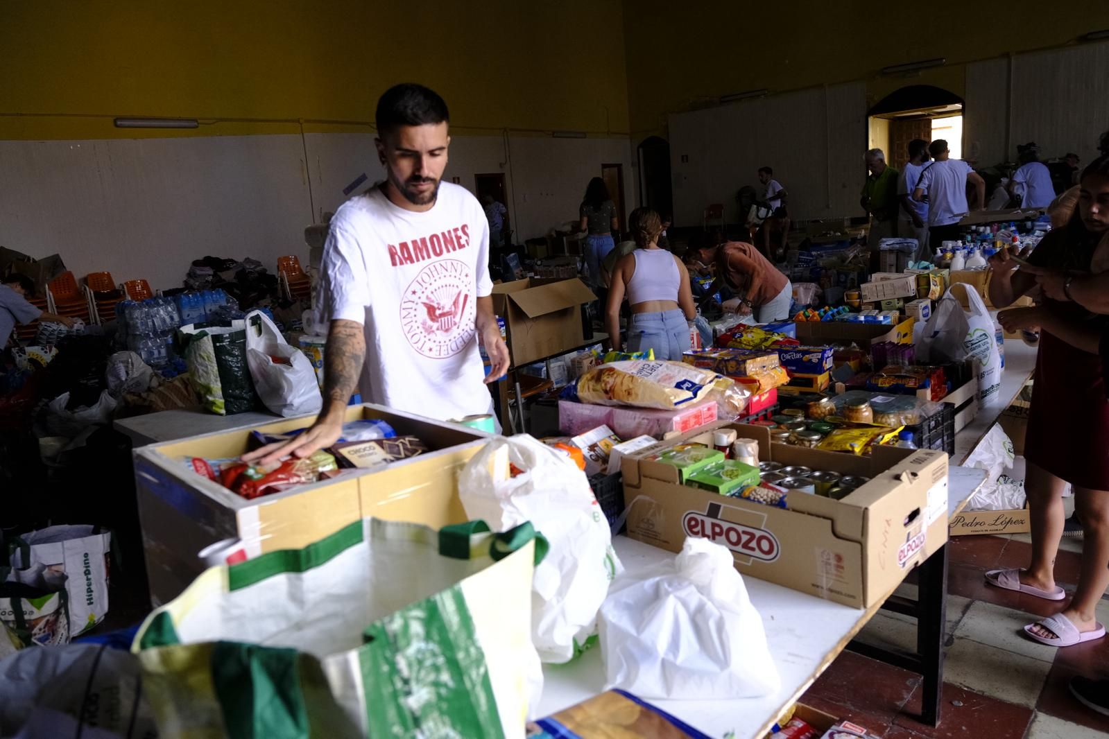 Las fotos de la recogida solidaria de La Isleta