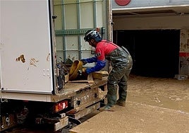 Un bombero del Consorcio de Seguridad y Emergencias del Cabildo de Lanzarote desplazado a Valencia.