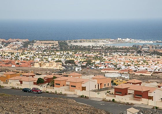 El Castillo, desde la zona residencial de la parte alta.