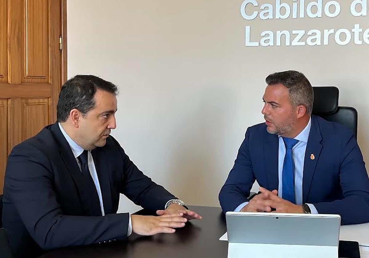 José Valle y Jacobo Medina.