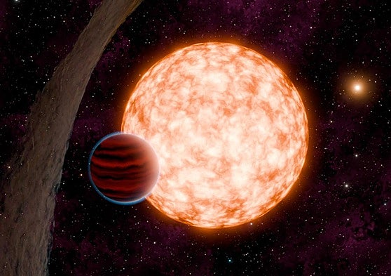 Representación artística del sistema que muestra la estrella anfitriona, el planeta en tránsito, el disco de transición desalineado y la compañera binaria ancha (al fondo).