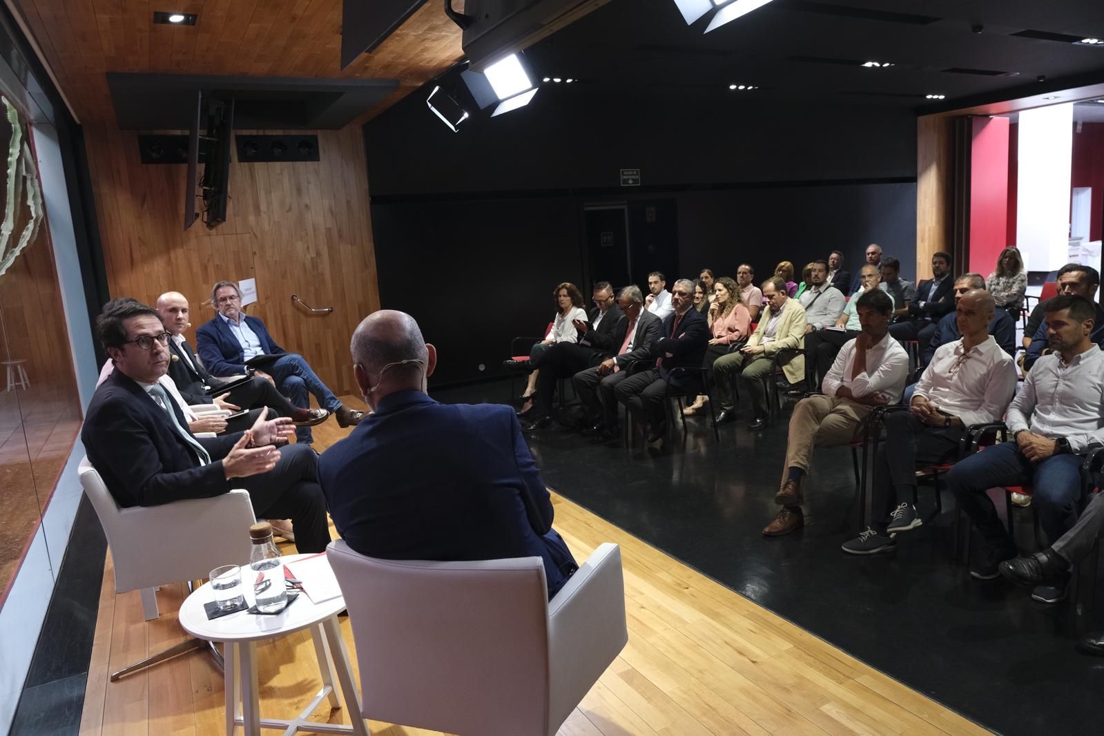 El foro CANARIAS7 &#039;Canarias avanza en la eficiencia y gestión de residuos&#039;, en imágenes