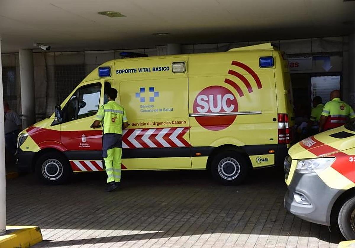 Foto archivo de una ambulancia del SUC.