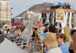 El frente contra Totisa pide al Puerto que actúe: «Es impropio del mundo civilizado»