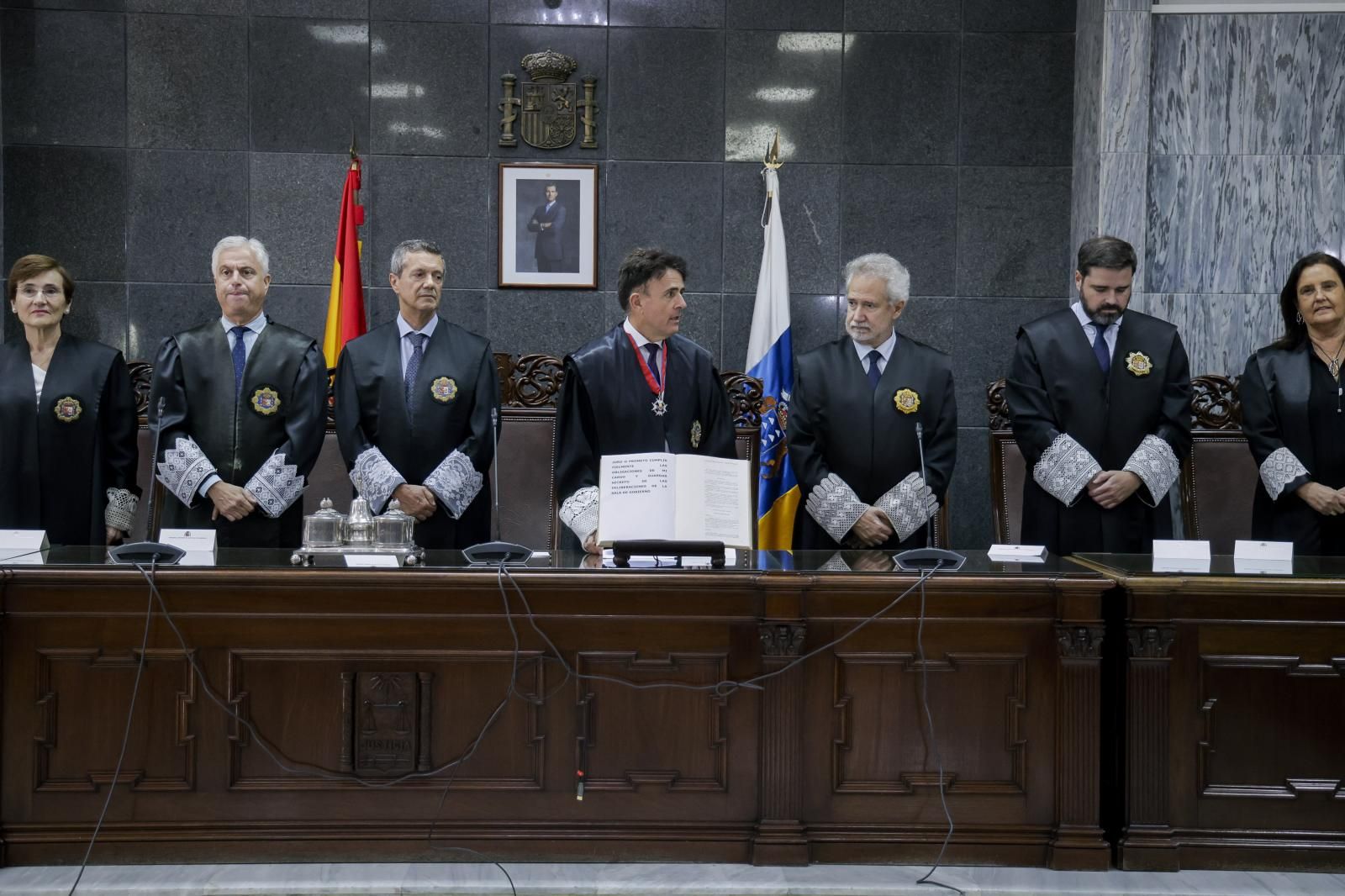 Imágenes de la ceremonia de composición de la Sala de Gobierno con sus nuevos miembros
