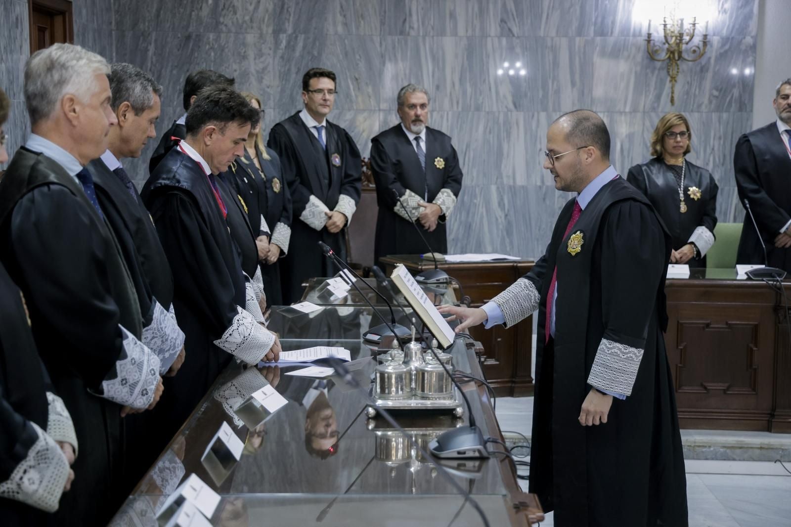 Imágenes de la ceremonia de composición de la Sala de Gobierno con sus nuevos miembros