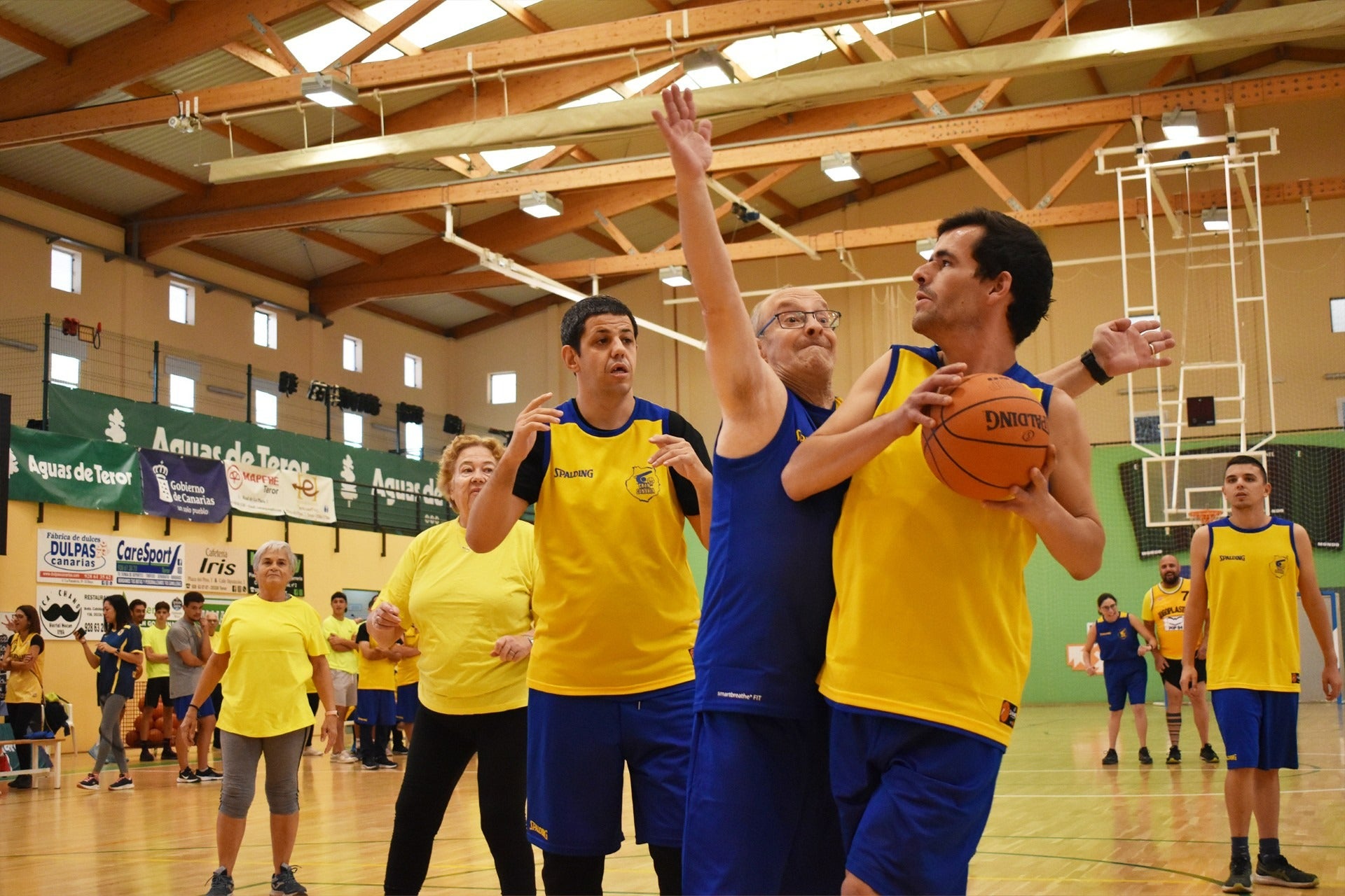 El CB Gran Canaria se vuelca con el Día Mundial de la Discapacidad