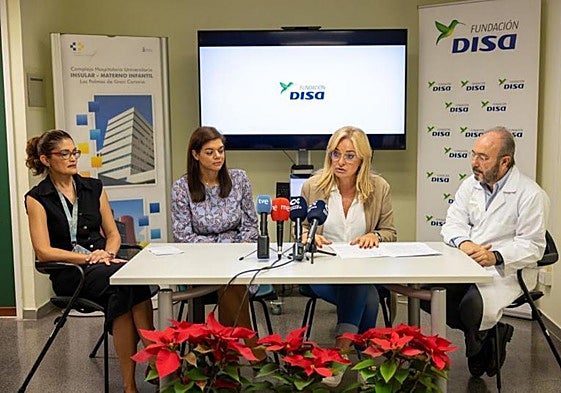 Momento de la presentación del proyecto de arteterapia en el hospital Insular Materno Infantil.