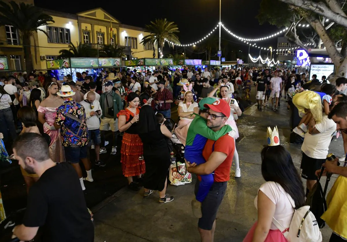 Imagen de carnaval de Las Palmas de Gran Canaria en Manuel Becerra.