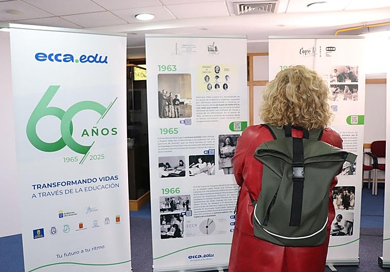 Imagen de la inauguración de la exposición de ecca.edu, que tuvo lugar este miércoles.