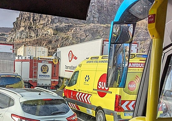 Imagen del atasco en la GC-1.