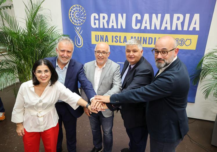Carolina Darias, Ángel Víctor Torres, Antonio Morales, José Juan Arencibia y Aridany Romero.