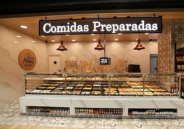 La sección de comidas preparadas en SPAR Anfi cuenta con el nuevo surtido.