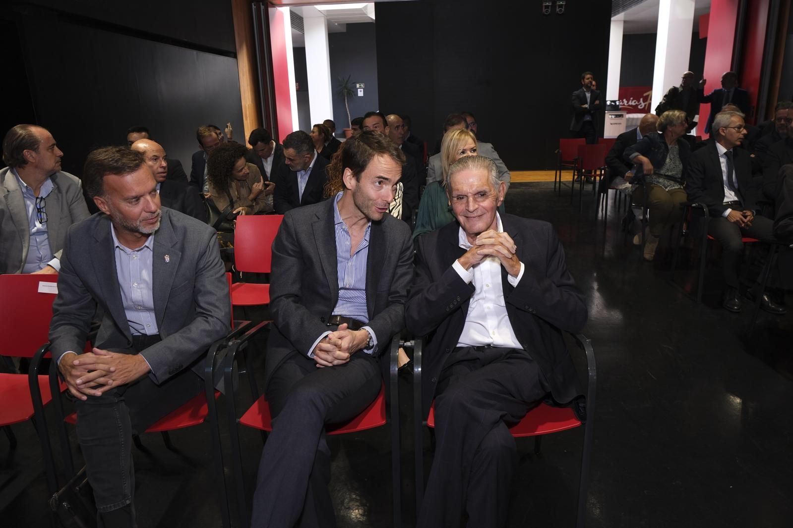 Las imágenes del Foro CANARIAS7 &#039;Conversaciones con... la presidenta de la Autoridad Portuaria de Las Palmas&#039;