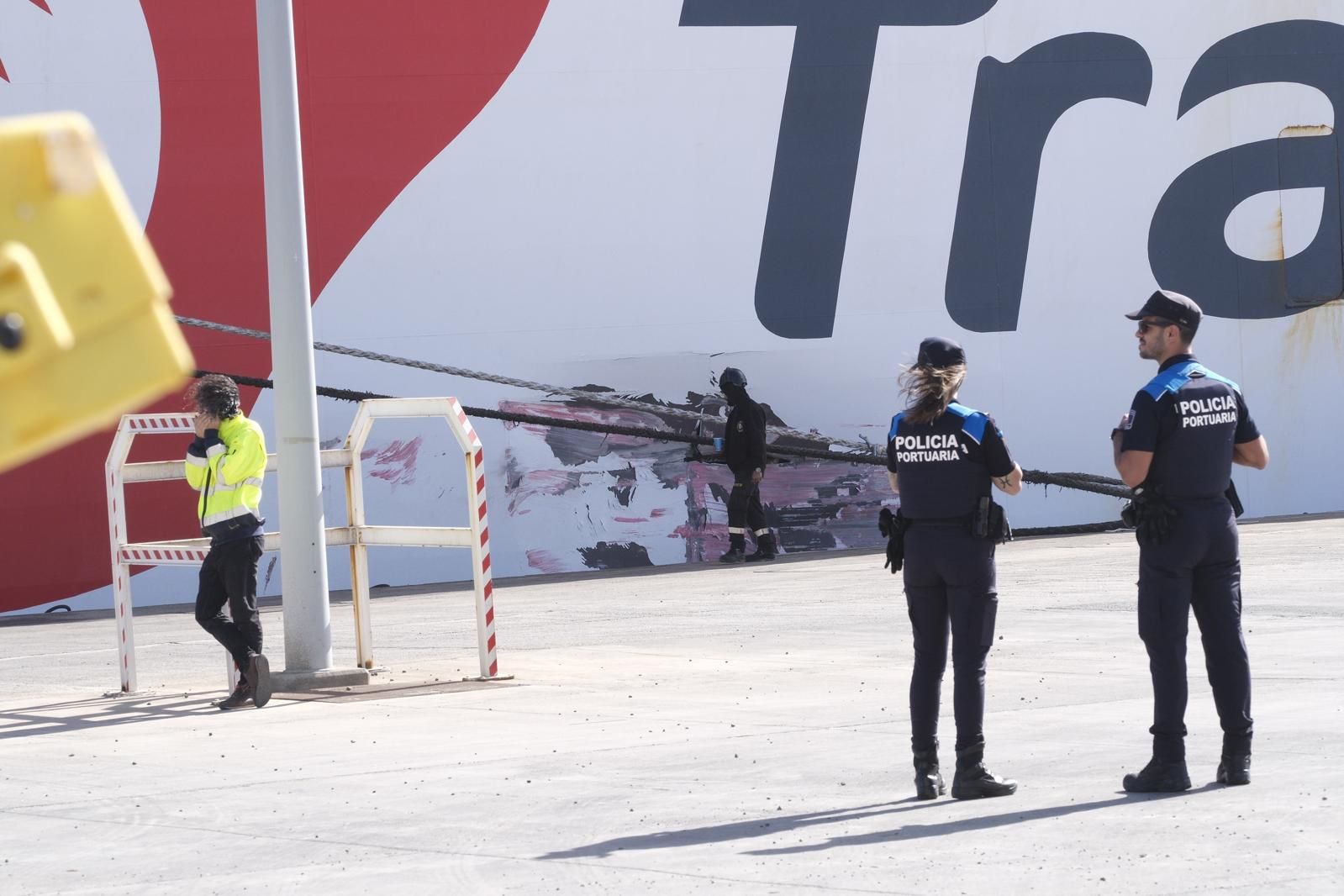 Las imágenes del barco encallado