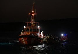 Migrantes en las costas canarias.