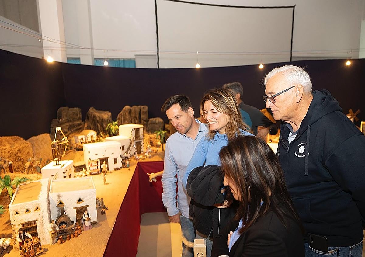 Imagen secundaria 1 - El Belén &#039;Nacido entre mares&#039; está en Parque Holandés