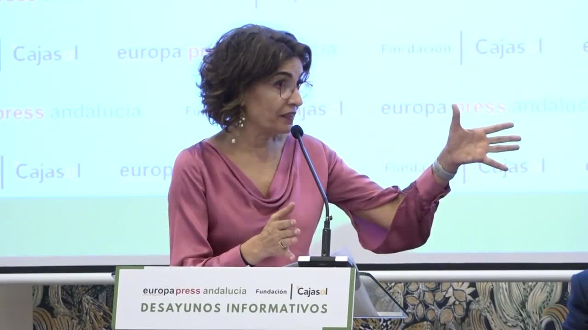 El Gobierno aconseja a Moreno actualizar los datos de financiación de Andalucía